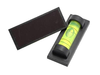 Cylindrical bubble level vial with magnet back